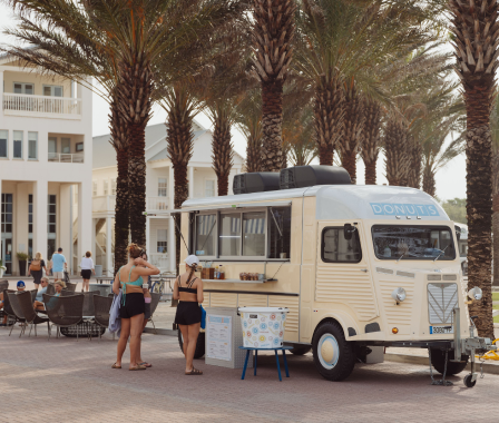 Food truck in Seaside along Highway 30A